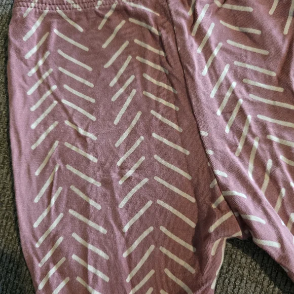 Kyte Baby Dusty Rose Herringbone Pants - NB - Picture 4 of 5
